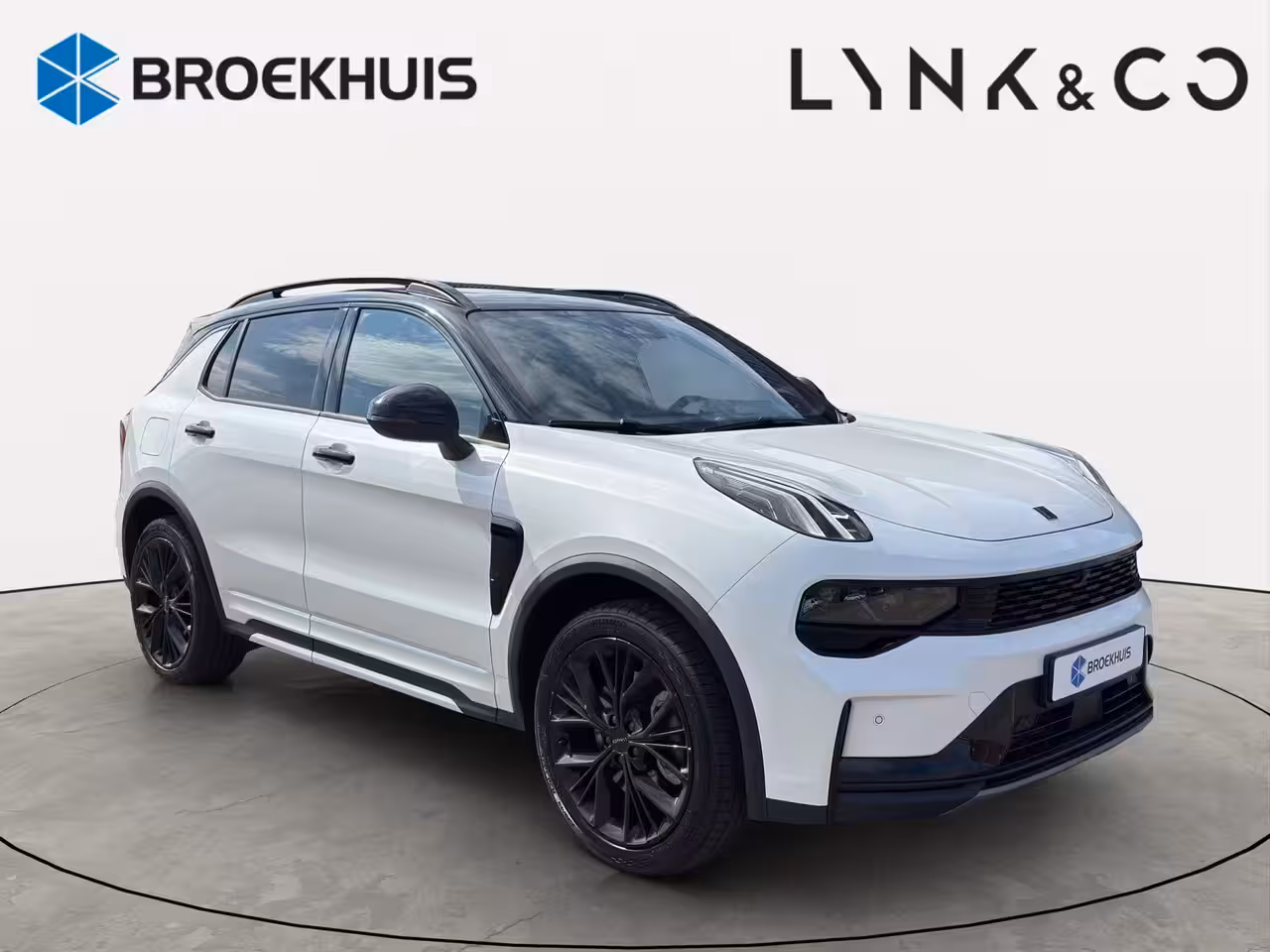Lynk & Co 01 1.5 More | 360 Camera | Premium audio | Panoramadak | Panoramadak |