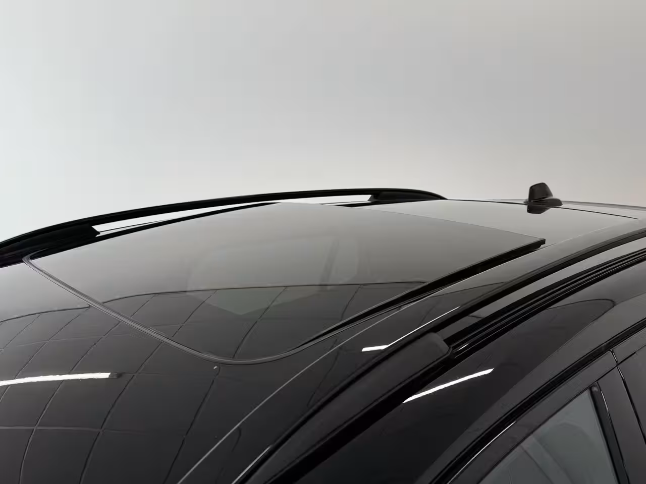 Lynk & Co 01 1.5 More | 360 Camera | Premium audio | Panoramadak | Panoramadak |