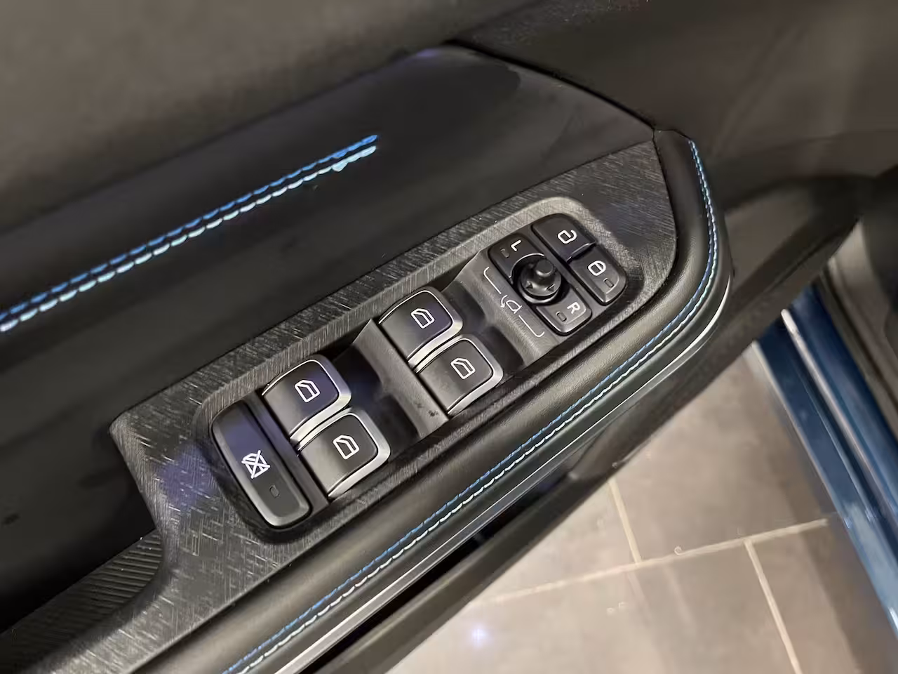 Lynk & Co 01 1.5 | Apple Carplay/Android Auto|telefoonintegratie premium | Cruise control adaptief met