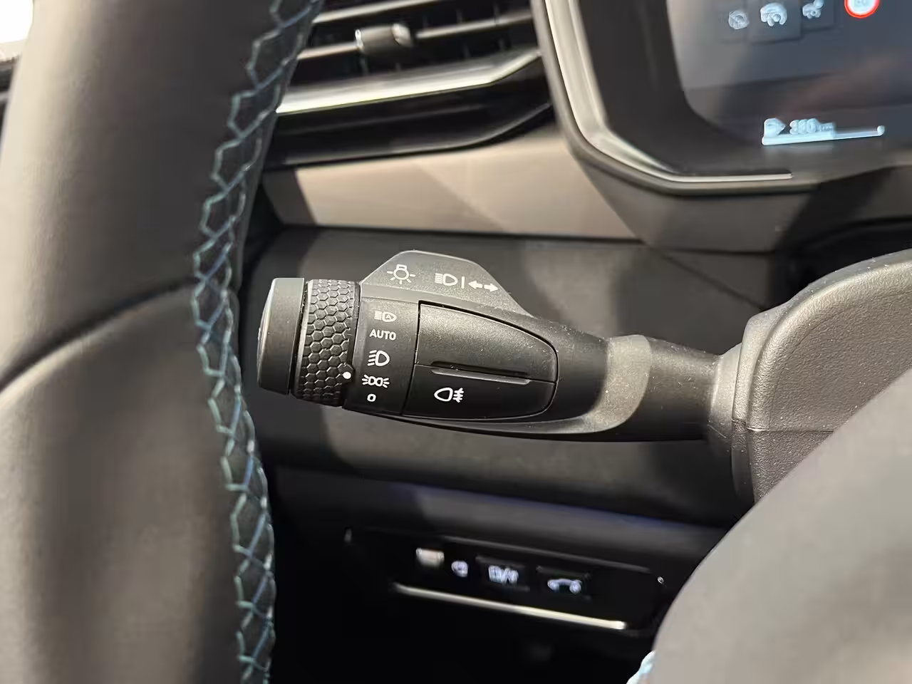 Lynk & Co 01 1.5 | Apple Carplay/Android Auto|telefoonintegratie premium | Cruise control adaptief met