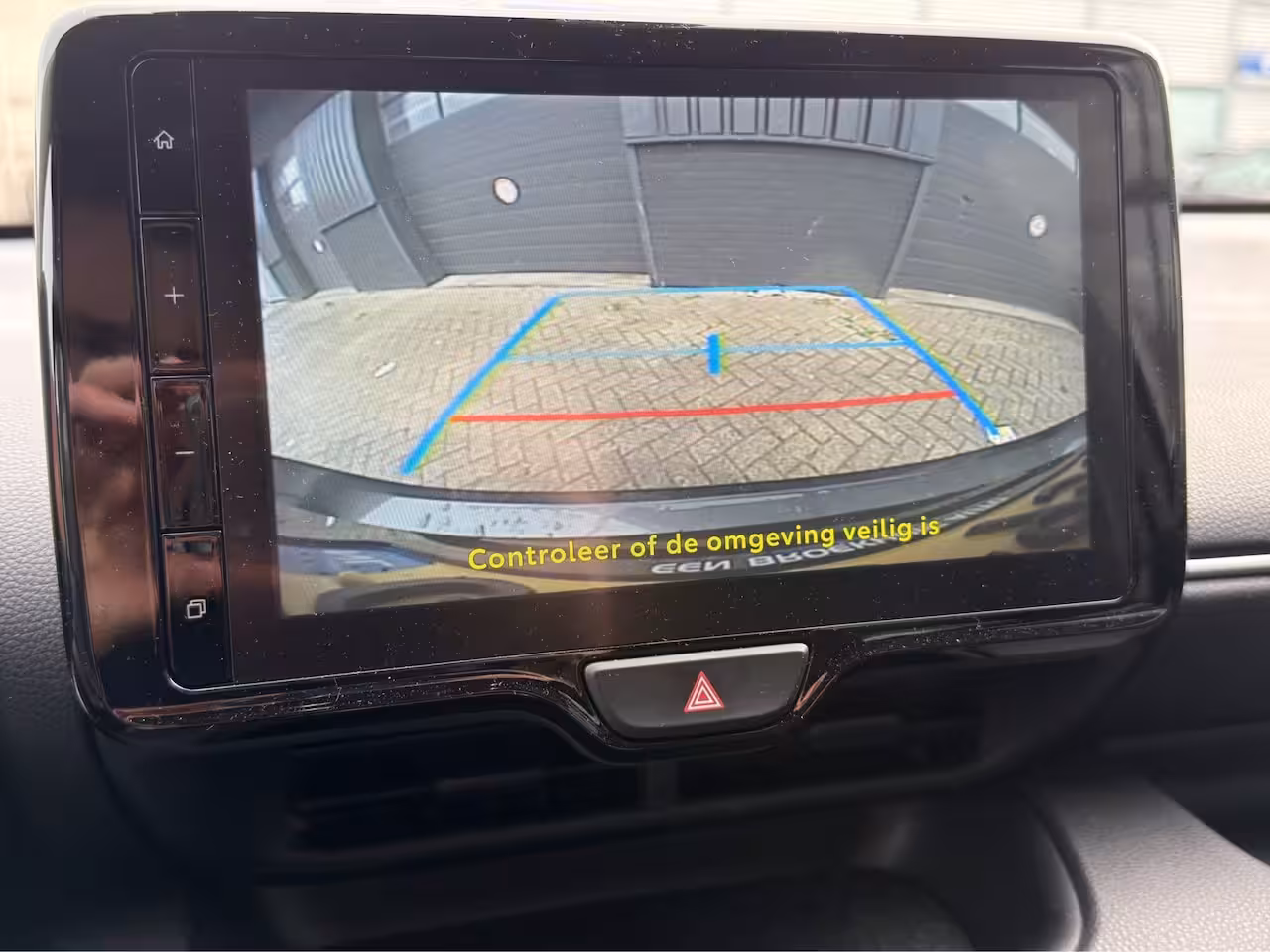 Mazda 2 Hybrid 1.5 Centre-line | Apple Carplay/Android Auto | Achteruitrijcamera | Verwarmde voorstoelen