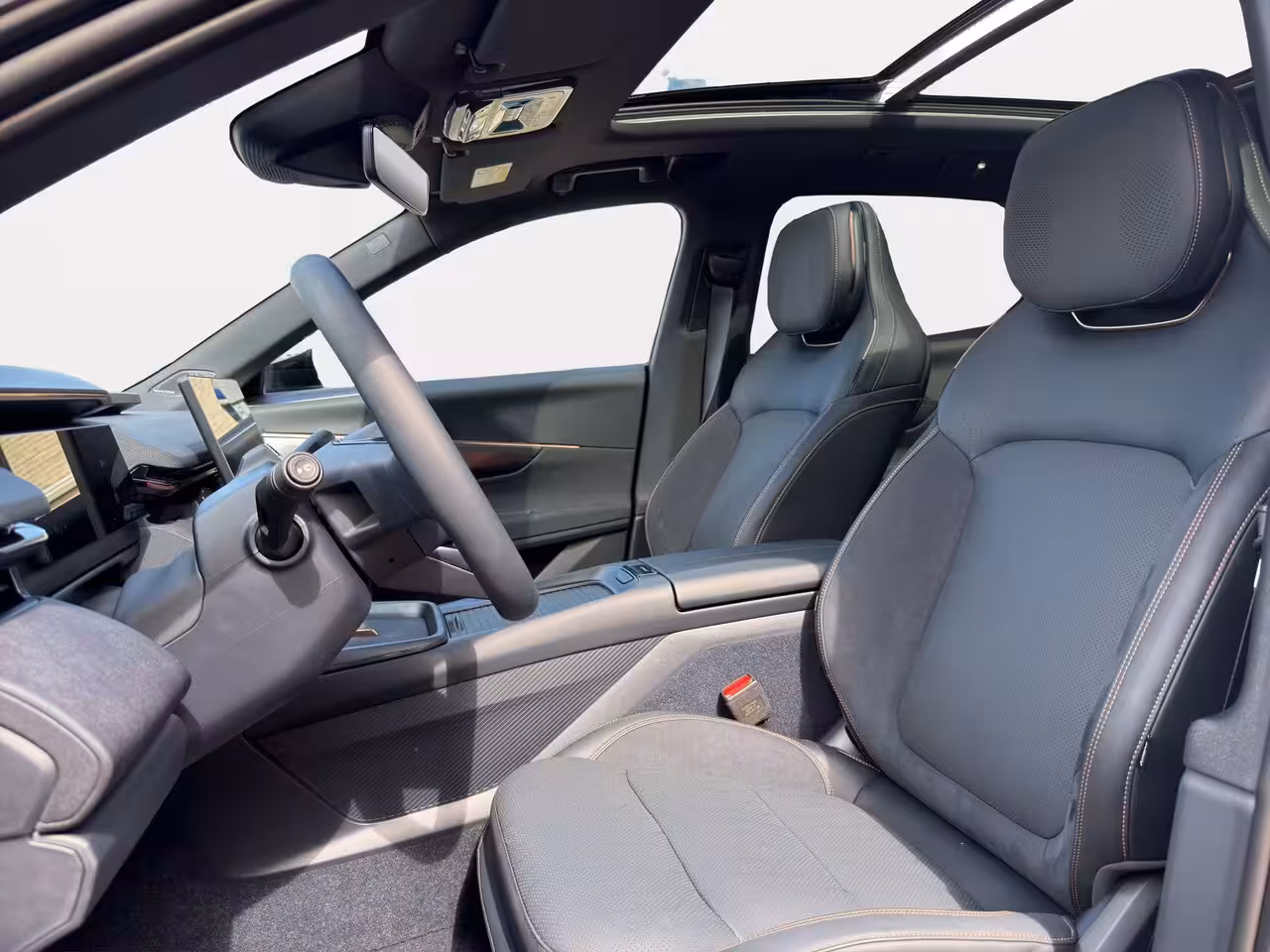 Lynk & Co 08 1.5 More | Apple Carplay/Android Auto|telefoonintegratie premium | Cruise control adaptief