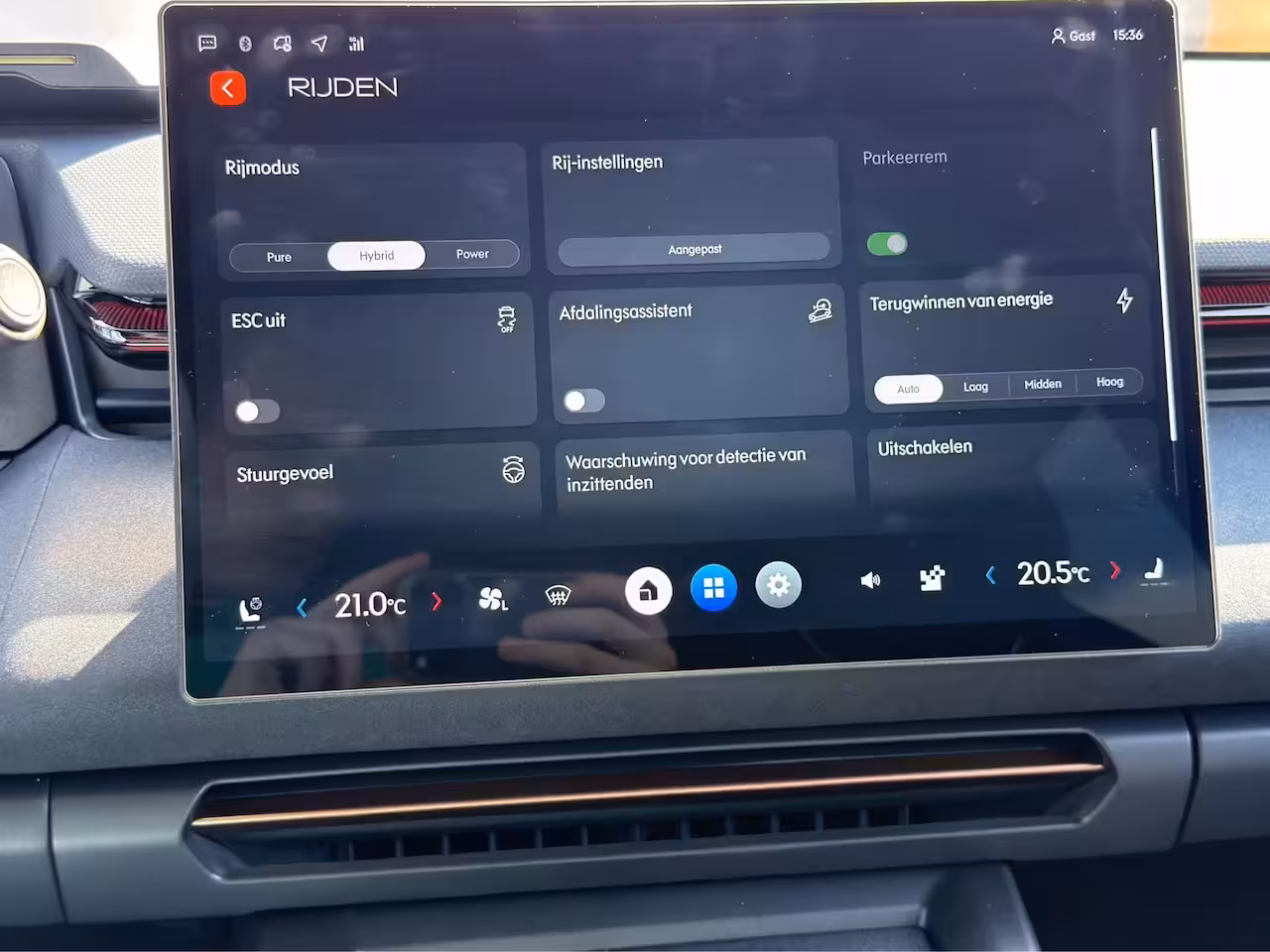 Lynk & Co 08 1.5 More | Apple Carplay/Android Auto|telefoonintegratie premium | Cruise control adaptief