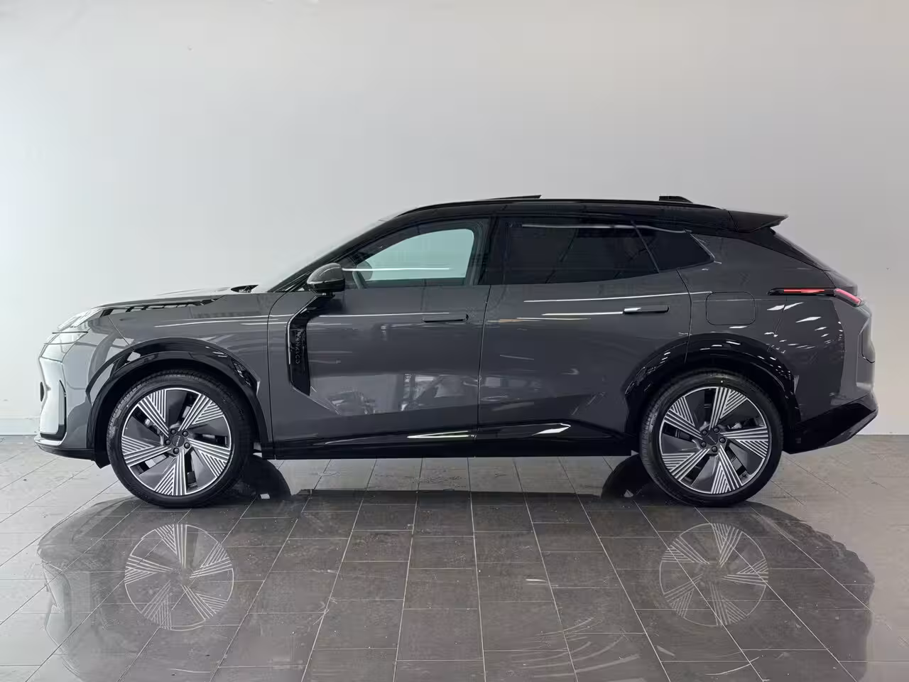 Lynk & Co 08 1.5 More | Apple Carplay/Android Auto|telefoonintegratie premium | Cruise control adaptief