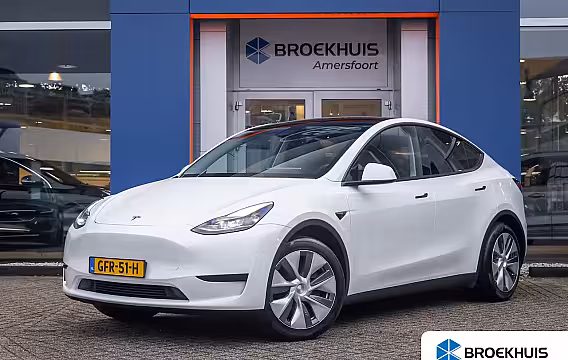 Tesla Model Y RWD 58 kWh | Panoramadak | Stoelverwarming | Keyless | Dodehoek detectie | | Cruise contro