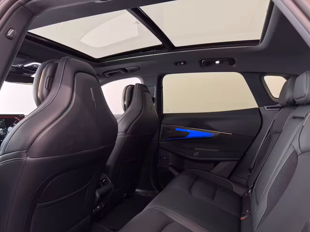 Lynk & Co 08 1.5 More | Apple Carplay/Android Auto|telefoonintegratie premium | Cruise control adaptief