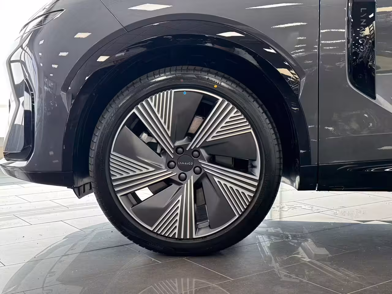 Lynk & Co 08 1.5 More | Apple Carplay/Android Auto|telefoonintegratie premium | Cruise control adaptief