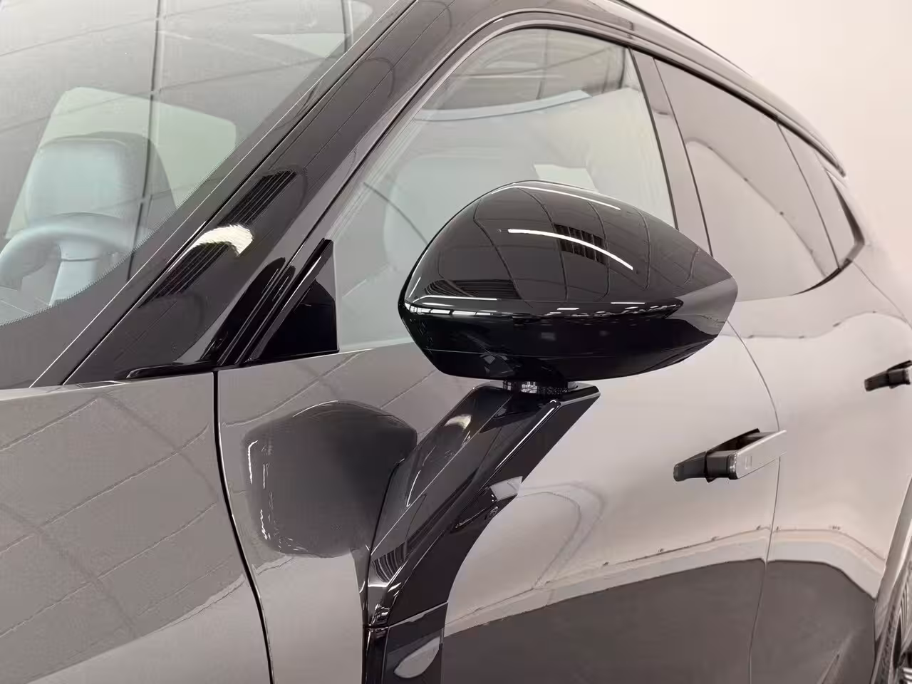 Lynk & Co 08 1.5 More | Apple Carplay/Android Auto|telefoonintegratie premium | Cruise control adaptief