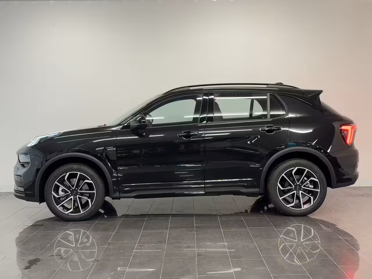 Lynk & Co 01 1.5 Core | Achteruitrijcamera | Apple Carplay/Android Auto|telefoonintegratie premium | Cr