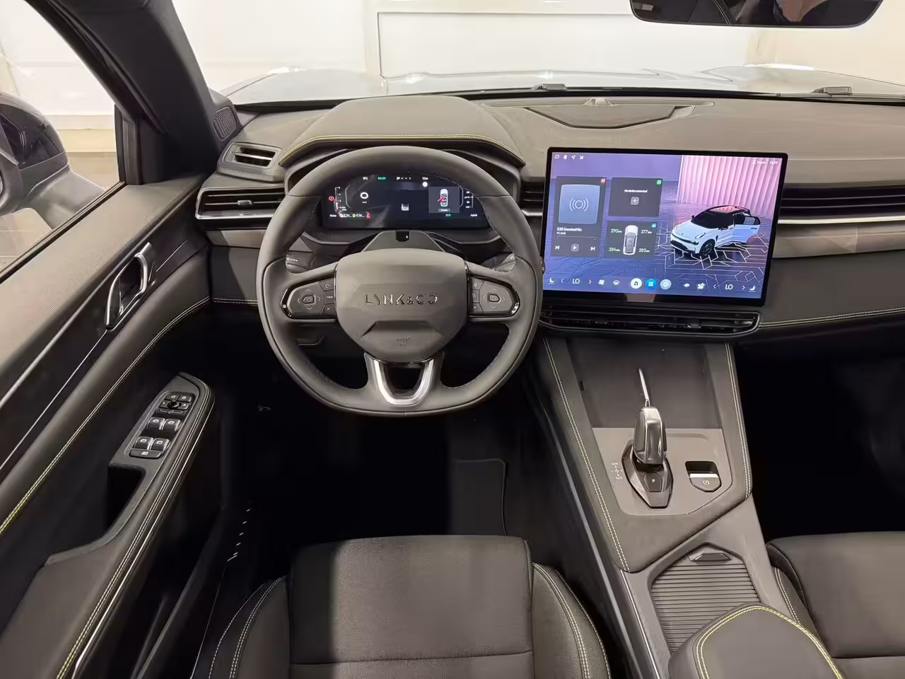 Lynk & Co 01 1.5 Core | Achteruitrijcamera | Apple Carplay/Android Auto|telefoonintegratie premium | Cr