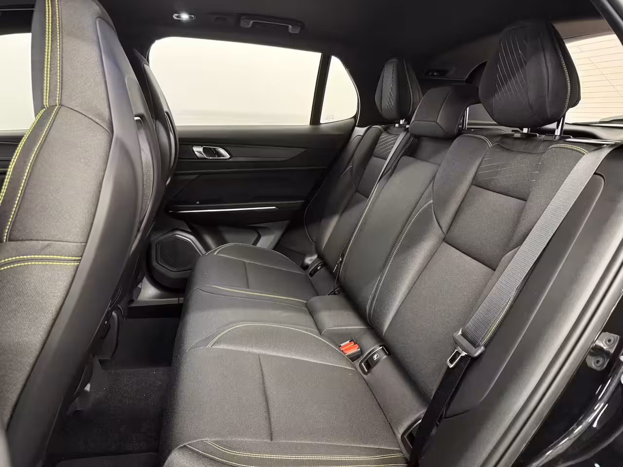 Lynk & Co 01 1.5 Core | Achteruitrijcamera | Apple Carplay/Android Auto|telefoonintegratie premium | Cr