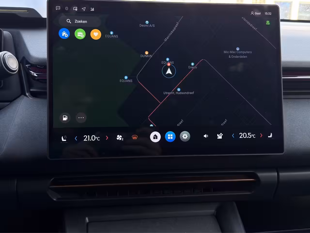 Lynk & Co 08 1.5 More | Achterbank verwarmd | Airco separaat achter | Apple Carplay/Android Auto|telefo