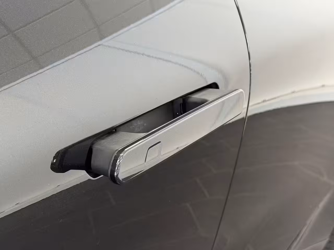 Lynk & Co 08 1.5 More | Achterbank verwarmd | Afwijkende dakkleur | Airco separaat achter