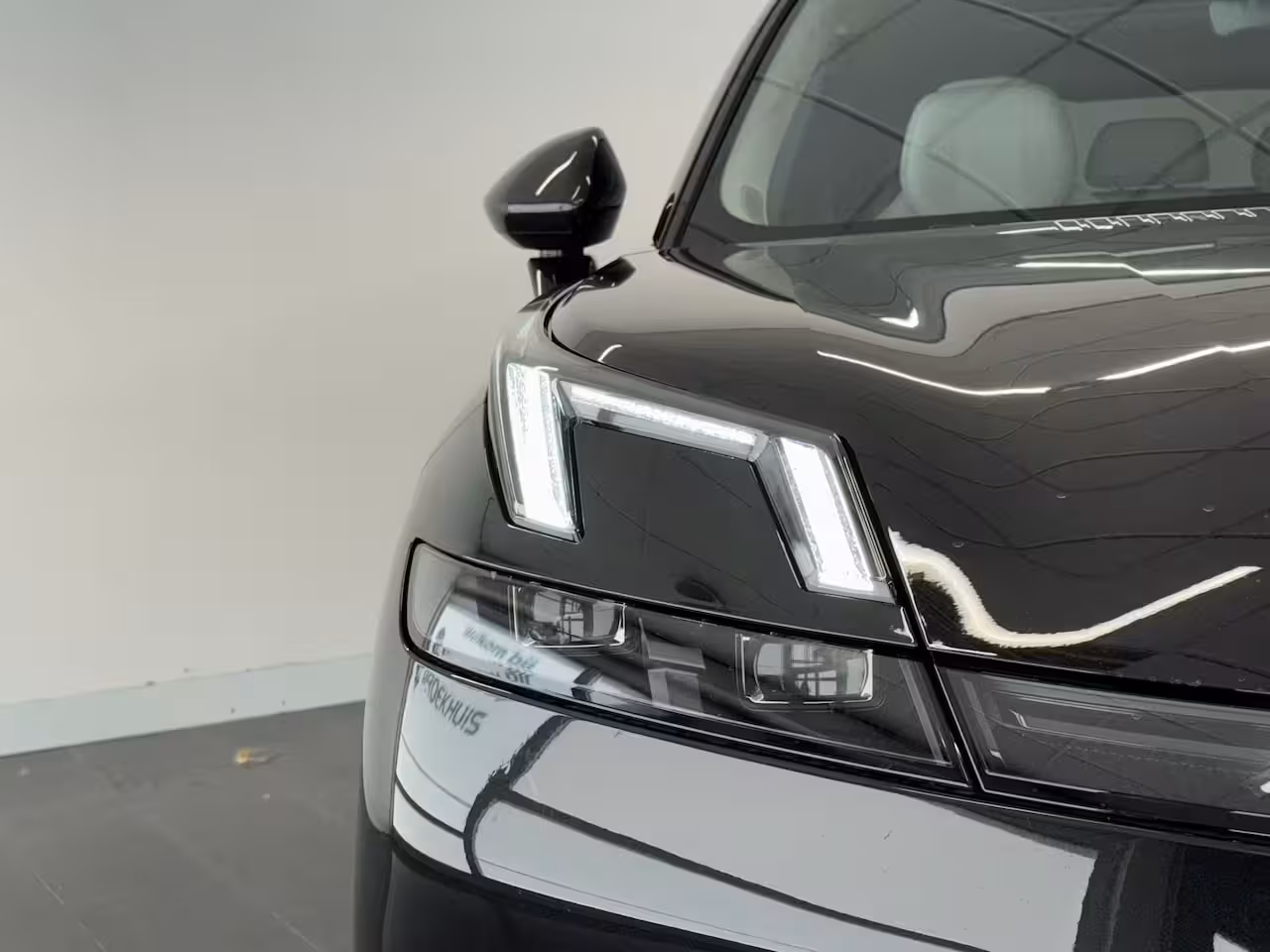 Lynk & Co 08 1.5 More | Achterbank verwarmd | Afwijkende dakkleur | Airco separaat achter