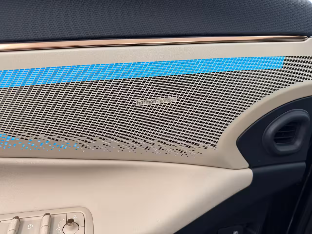 Lynk & Co 08 1.5 More | Achterbank verwarmd | Afwijkende dakkleur | Airco separaat achter