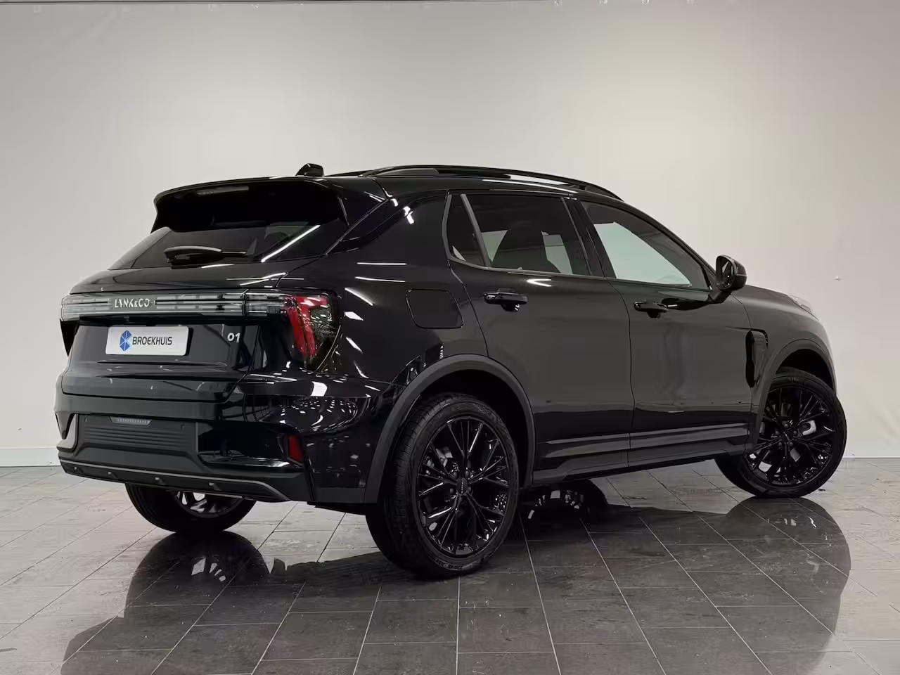 Lynk & Co 01 1.5 More | 360 Camera | Apple Carplay\Android Auto | Panoramadak | Lane keeping |