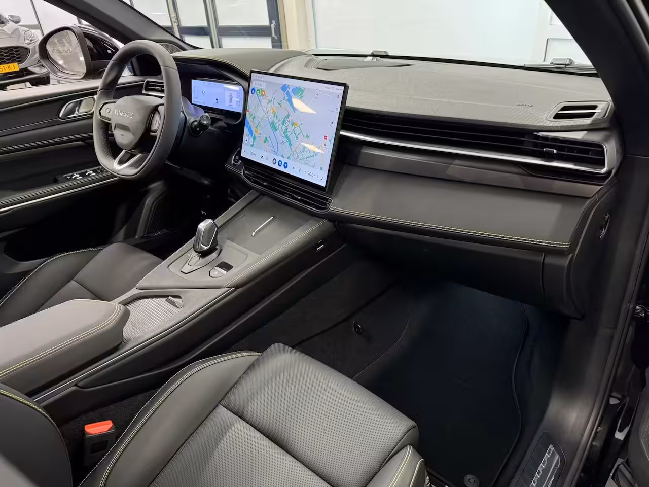 Lynk & Co 01 1.5 More | 360 Camera | Apple Carplay\Android Auto | Panoramadak | Lane keeping |