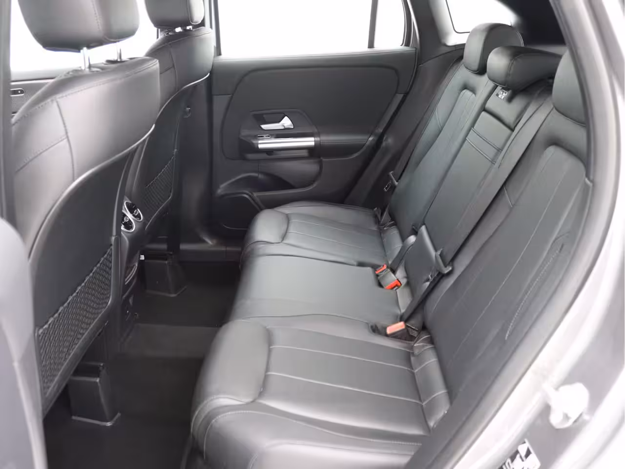 Mercedes-Benz GLA-Klasse 250 e Progressive Camera, Carplay, Sfeerverlichting