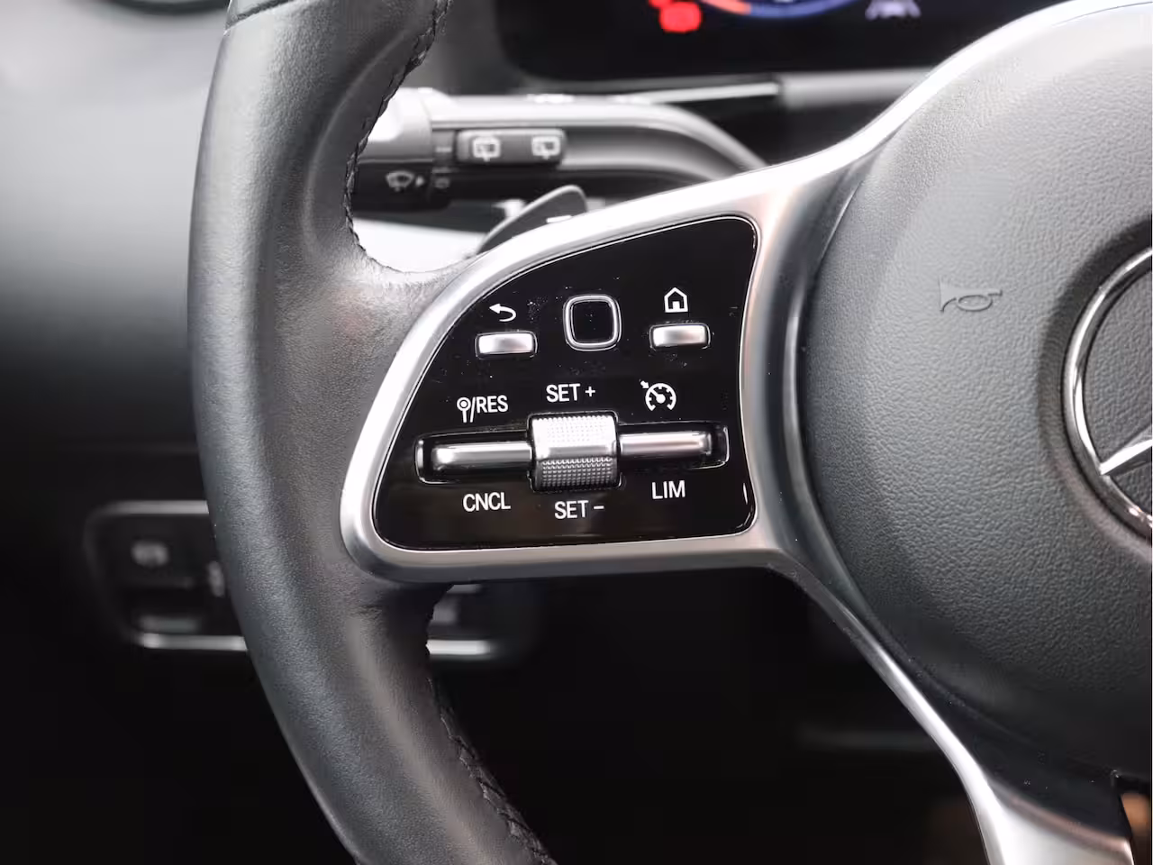 Mercedes-Benz GLA-Klasse 250 e Progressive Camera, Carplay, Sfeerverlichting