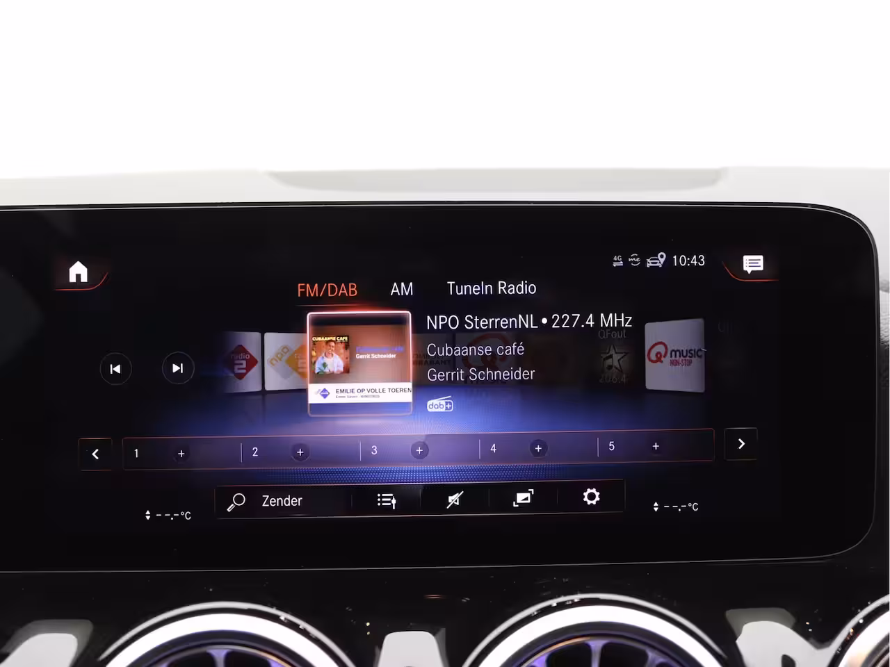 Mercedes-Benz GLA-Klasse 250 e Progressive Camera, Carplay, Sfeerverlichting