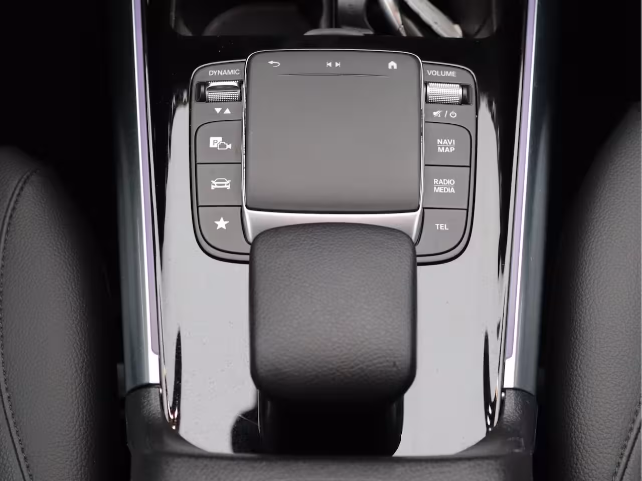 Mercedes-Benz GLA-Klasse 250 e Progressive Camera, Carplay, Sfeerverlichting