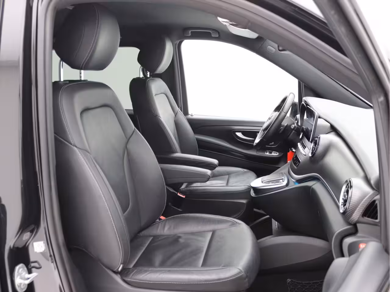 Mercedes-Benz V-klasse 300d Extra Lang DC AMG Memory, Distronic, Trekhaak, Burmester