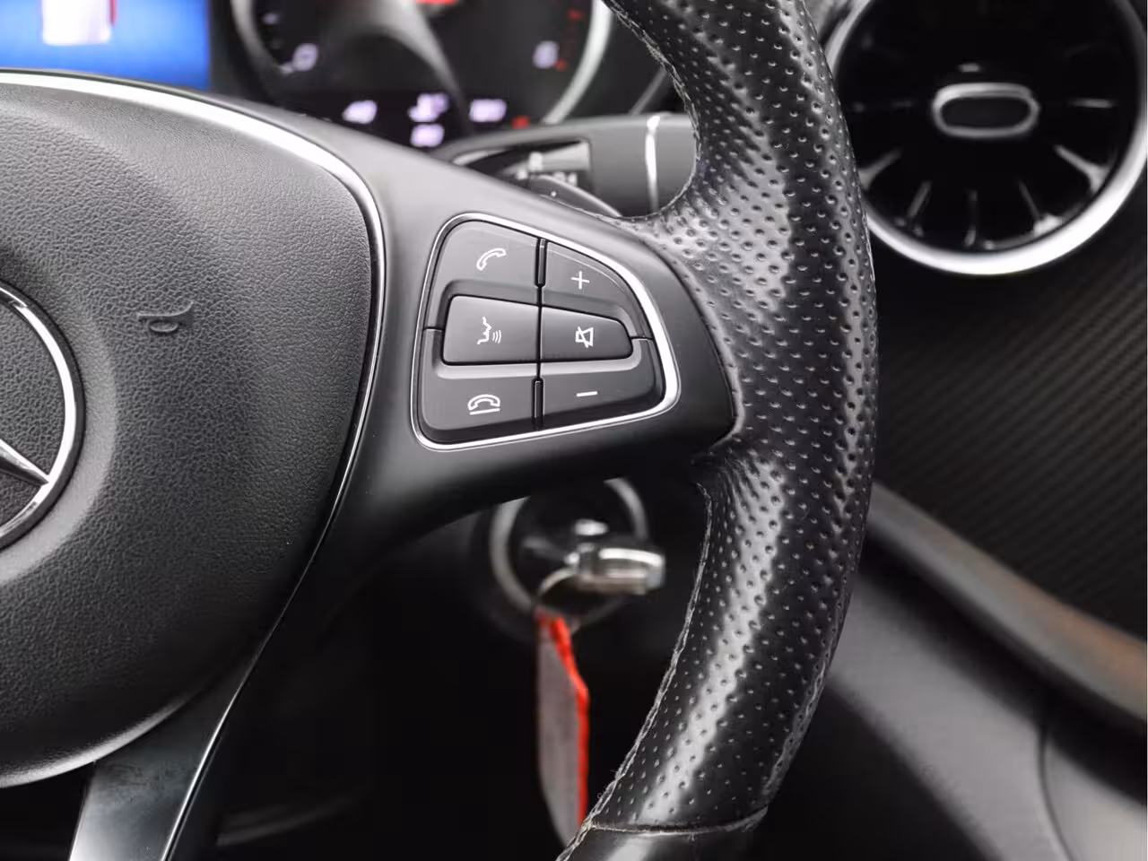 Mercedes-Benz V-klasse 300d Extra Lang DC AMG Memory, Distronic, Trekhaak, Burmester
