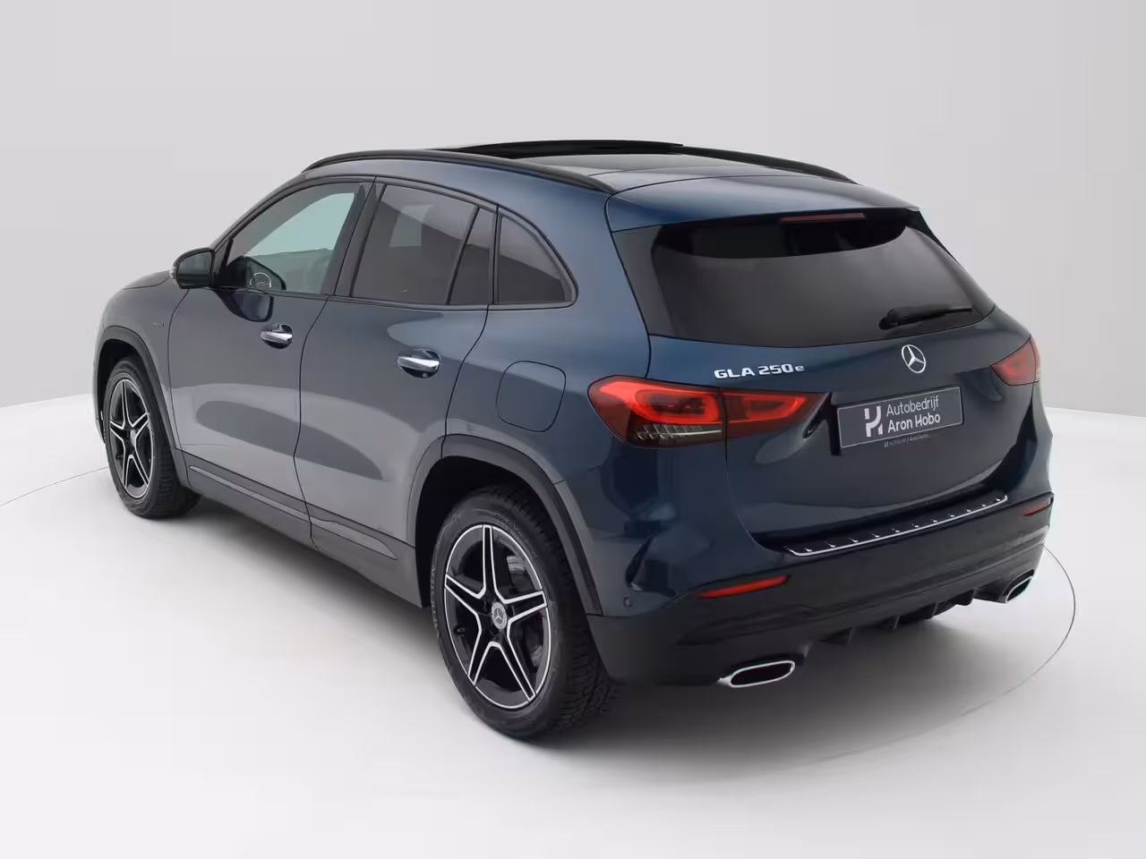 Mercedes-Benz GLA-Klasse 250 e AMG Pano, Memory, Distronic, Camera