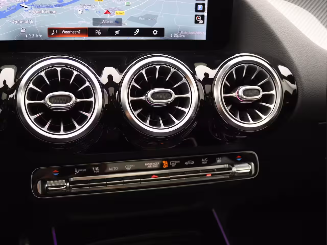 Mercedes-Benz GLA-Klasse 250 e AMG Pano, Memory, Distronic, Camera