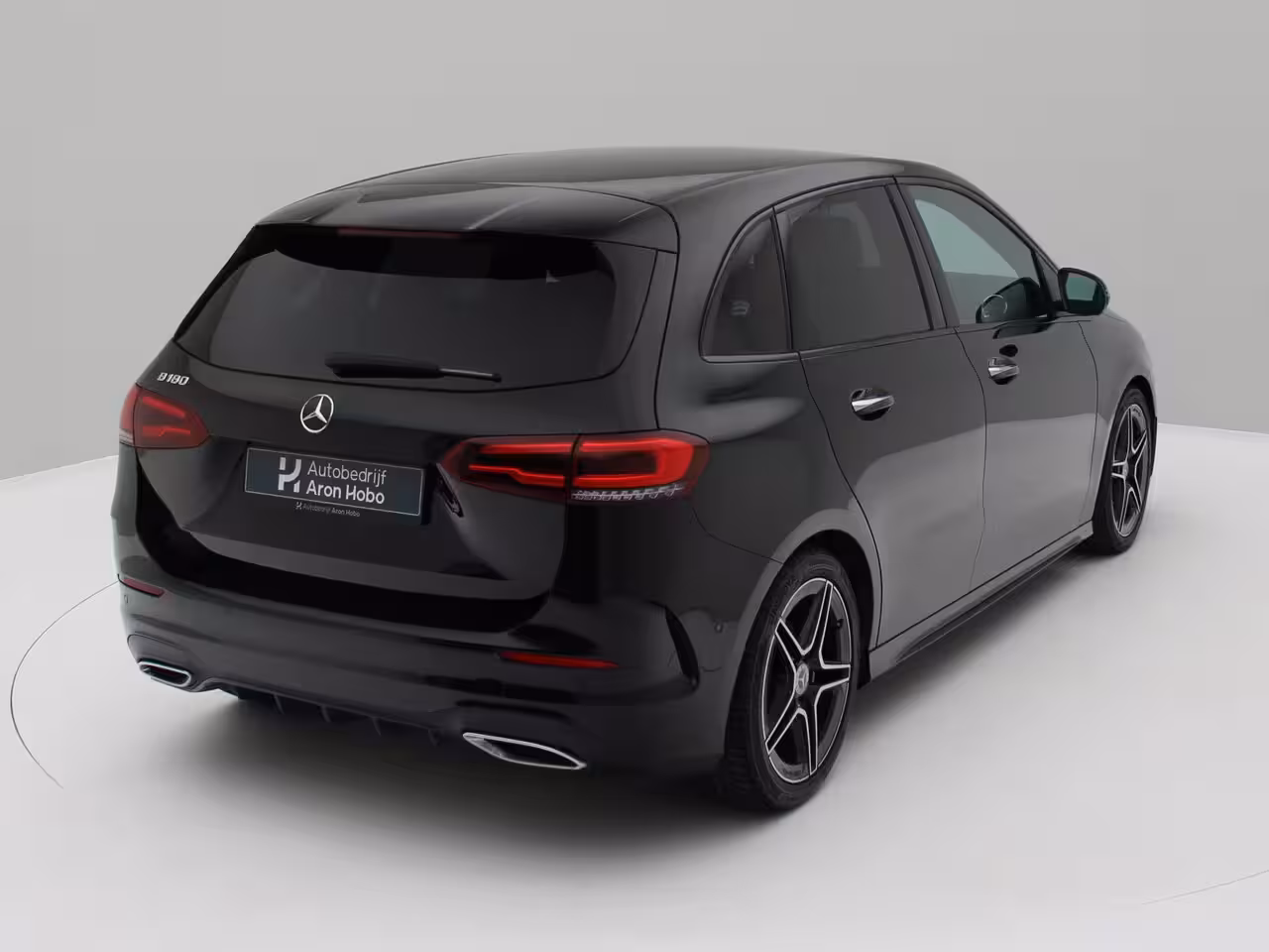 Mercedes-Benz B-klasse 180 AMG Sfeerverlichting, Stoelverwarming, Cruisecontrol