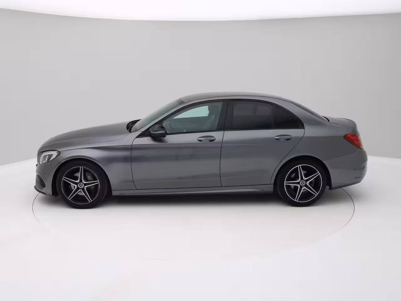 Mercedes-Benz C-klasse 180 AMG Airco, Cruisecontrol, Stoelverwarming