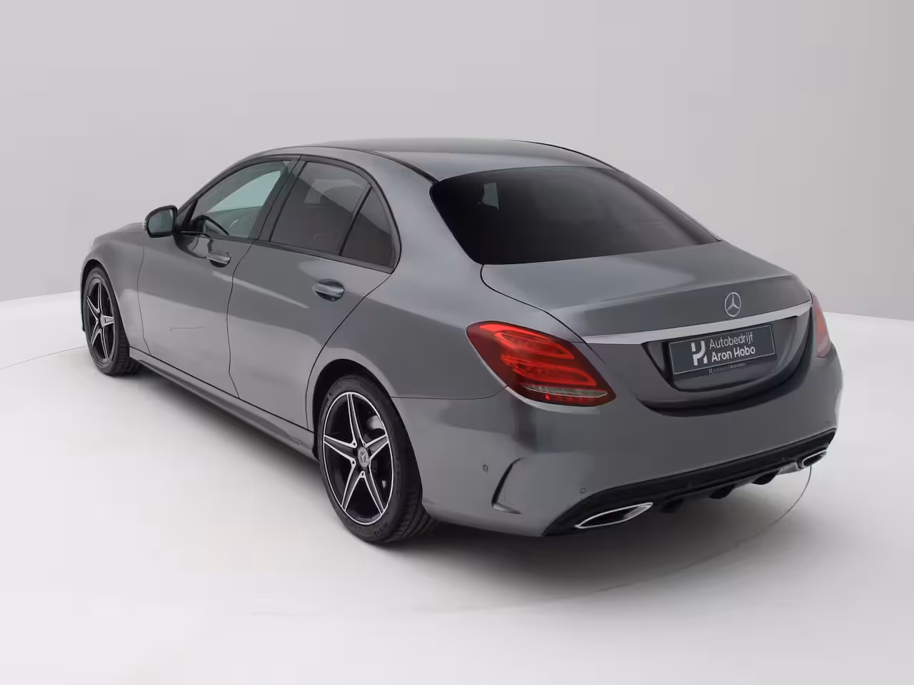 Mercedes-Benz C-klasse 180 AMG Airco, Cruisecontrol, Stoelverwarming