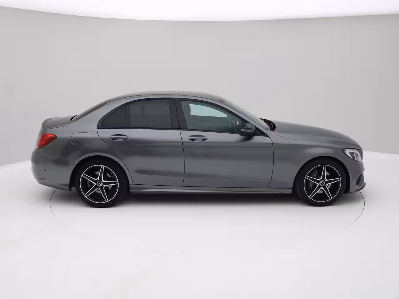 Mercedes-Benz C-klasse 180 AMG Airco, Cruisecontrol, Stoelverwarming