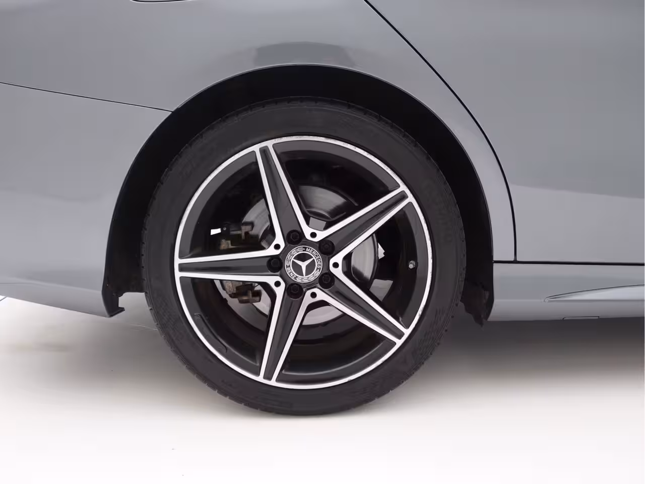 Mercedes-Benz C-klasse 180 AMG Airco, Cruisecontrol, Stoelverwarming
