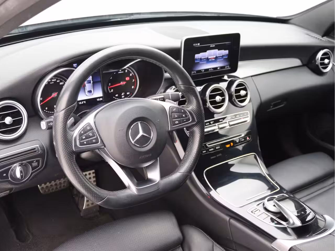 Mercedes-Benz C-klasse 180 AMG Airco, Cruisecontrol, Stoelverwarming