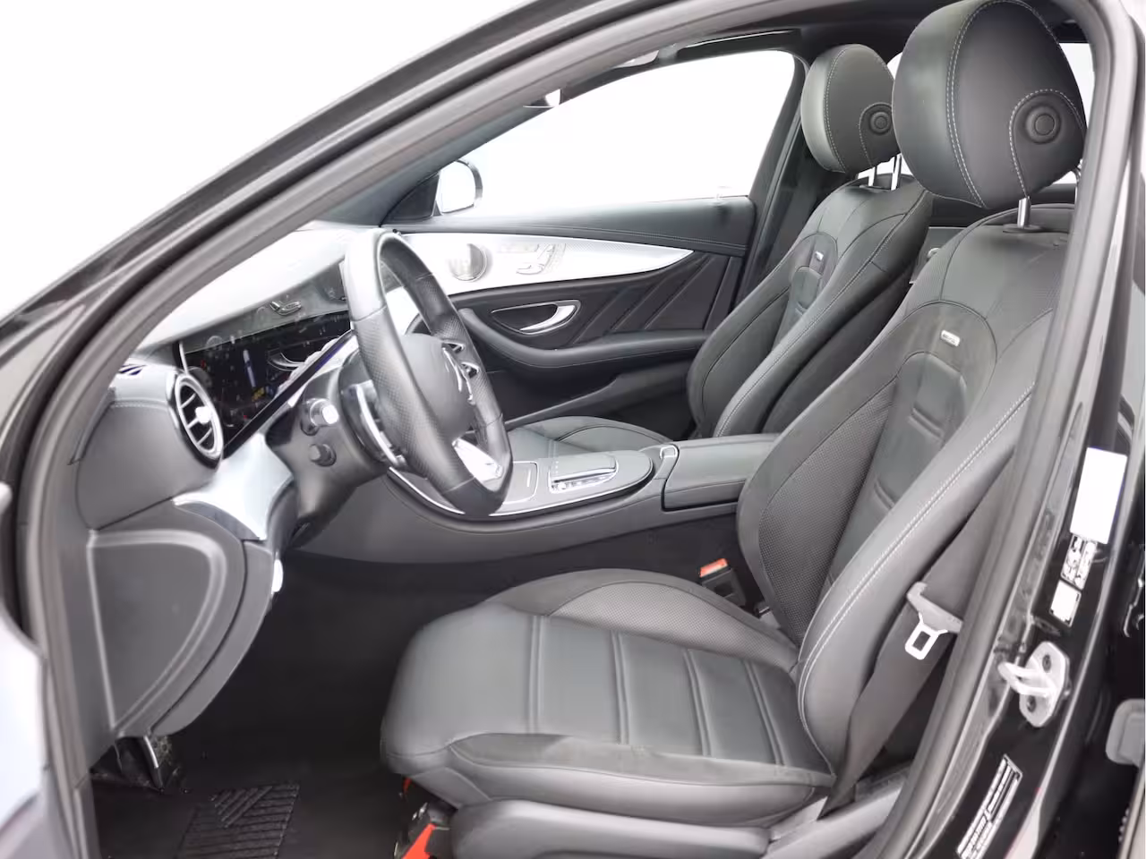 Mercedes-Benz E-klasse Estate AMG 53 4MATIC Pano, Airmatic, Distronic, Trekhaak, Massage