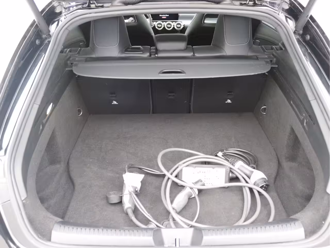 Mercedes-Benz CLA-klasse Shooting Brake 250 e AMG Pano, Distronic, Camera, Burmester