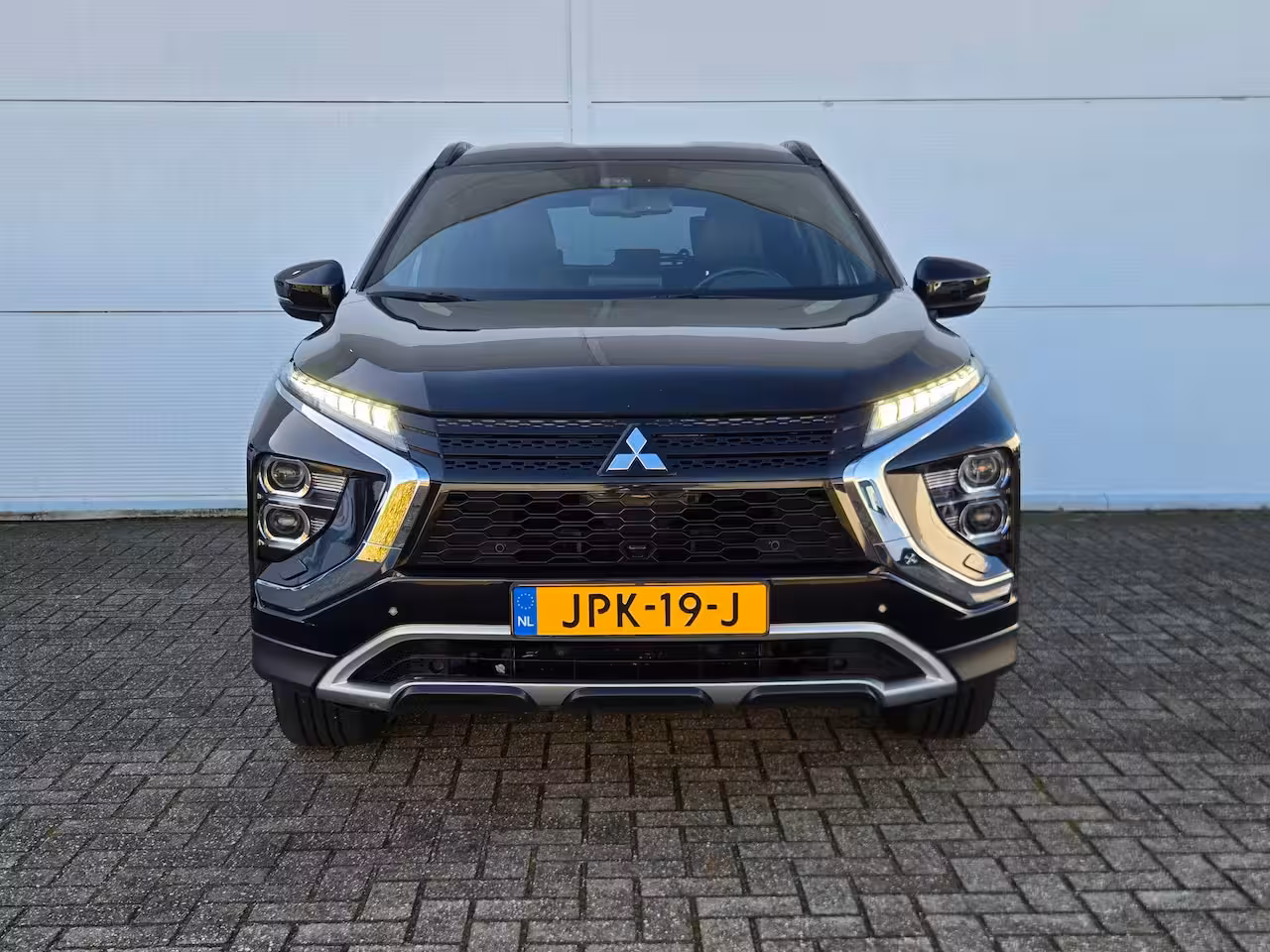 Mitsubishi Eclipse Cross 2.4 PHEV Intense+ Apple Carplay/Android Auto / Cruise control / Achteruitrijcamera / keyle