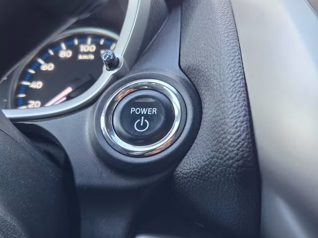Mitsubishi Eclipse Cross 2.4 PHEV Intense+ Apple Carplay/Android Auto / Cruise control / Achteruitrijcamera / keyle