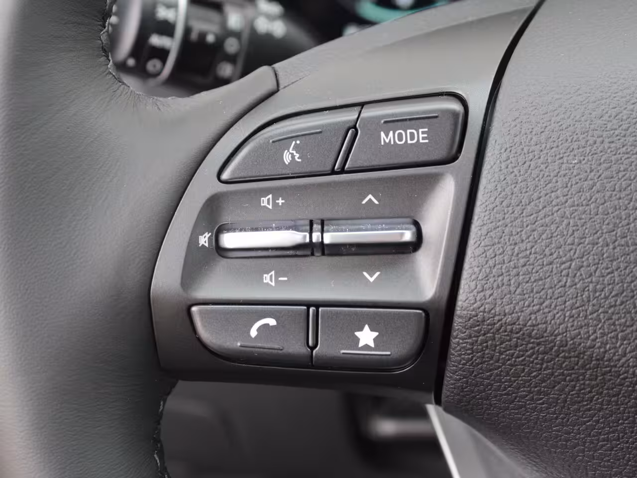 Hyundai i30 Wagon 1.0 T-GDi MHEV Comfort / Navigatie + Android Auto/Apple Carplay / DAB / Climate Control /