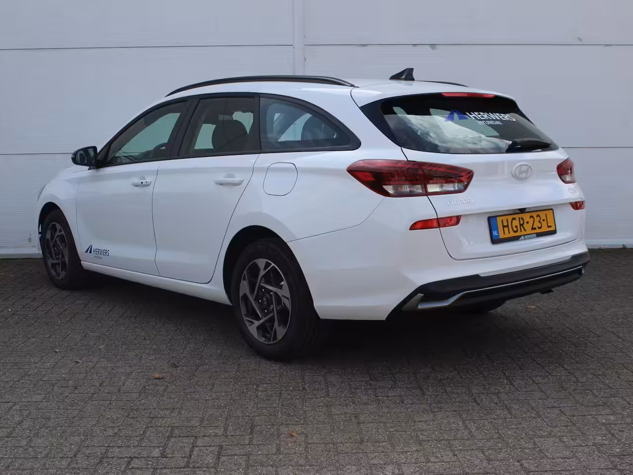 Hyundai i30 Wagon 1.0 T-GDi MHEV Comfort / Navigatie + Android Auto/Apple Carplay / DAB / Climate Control /