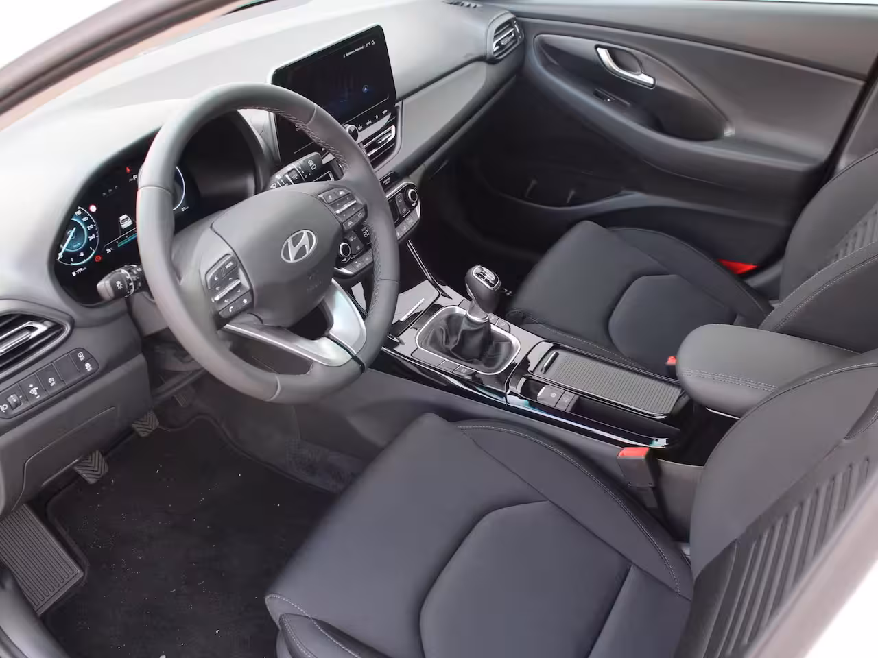 Hyundai i30 Wagon 1.0 T-GDi MHEV Comfort / Navigatie + Android Auto/Apple Carplay / DAB / Climate Control /