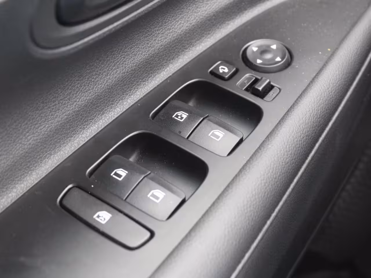 Hyundai Bayon 1.0 T-GDI Comfort Smart / Navigatie + Apple Carplay/Android Auto / Cruise Control / Achter