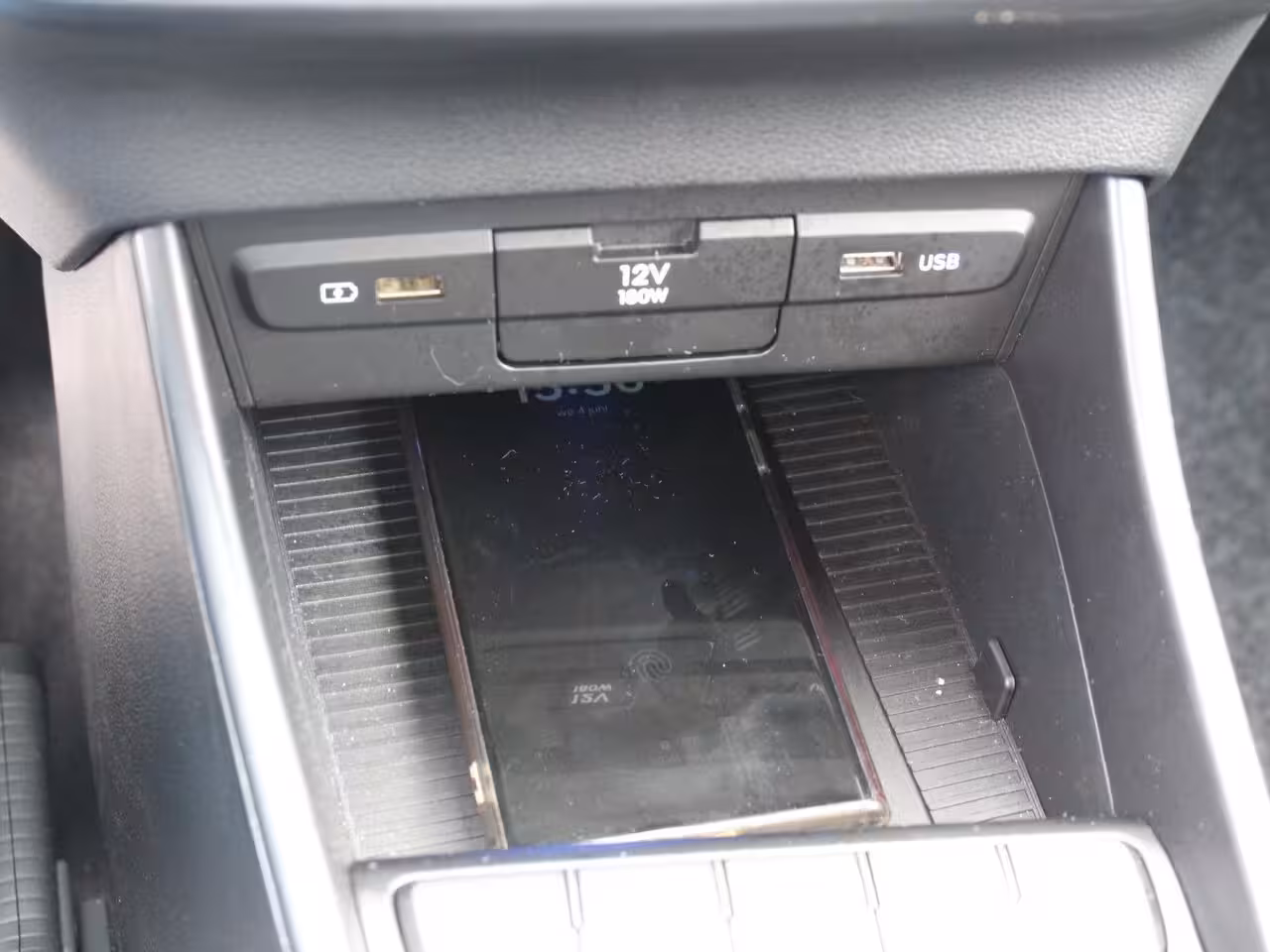 Hyundai Bayon 1.0 T-GDI Comfort Smart / Navigatie + Apple Carplay/Android Auto / Cruise Control / Achter