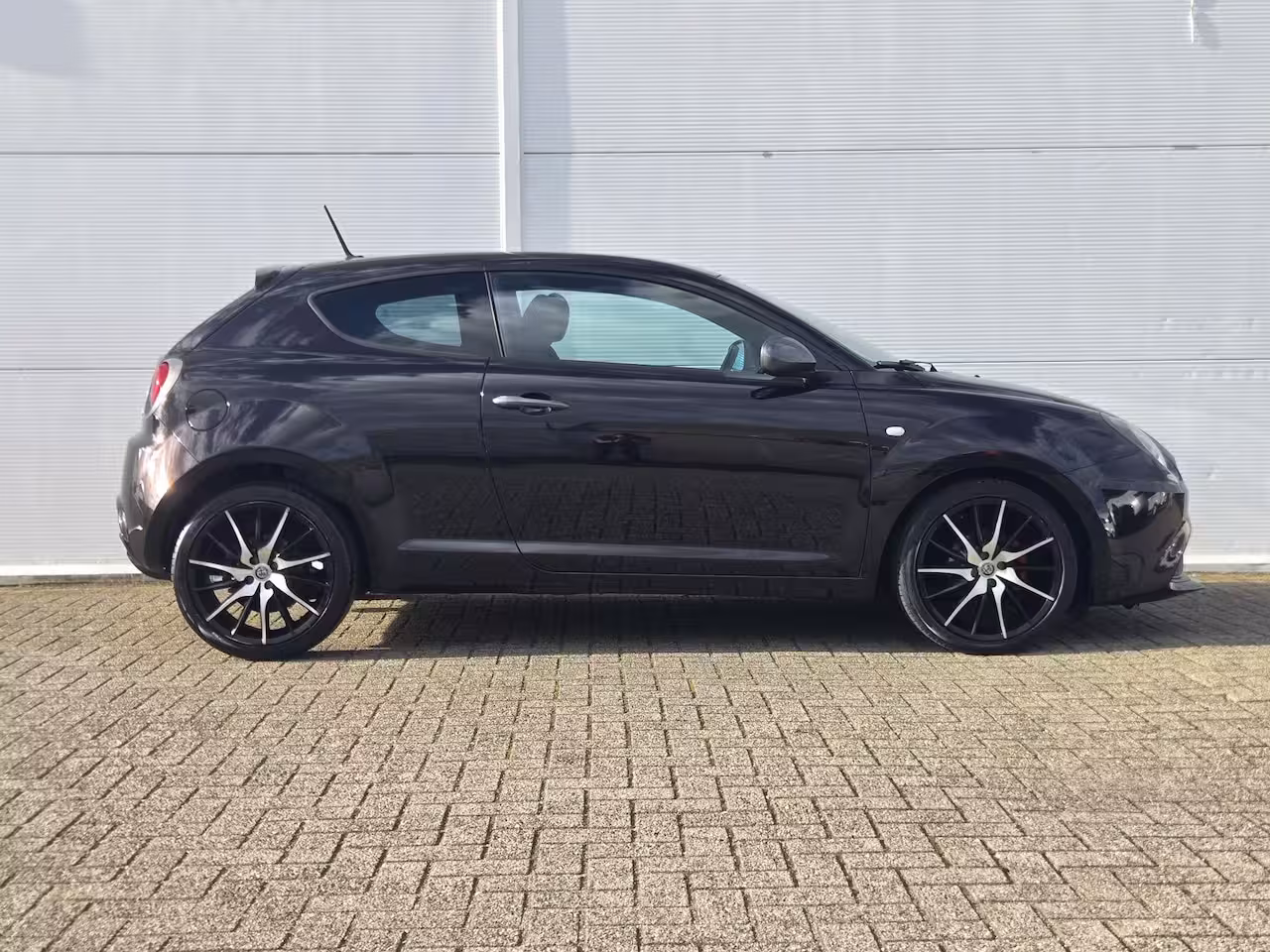 Alfa Romeo MiTo 0.9 TwinAir ECO Super / Cruise control / Dab / Hill hold / Parkeersensor achter