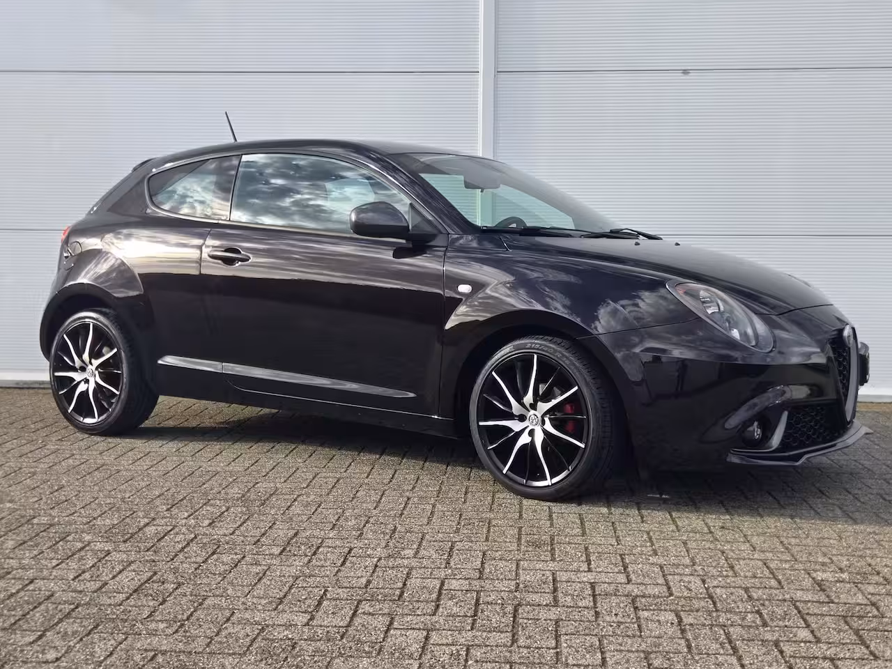 Alfa Romeo MiTo 0.9 TwinAir ECO Super / Cruise control / Dab / Hill hold / Parkeersensor achter