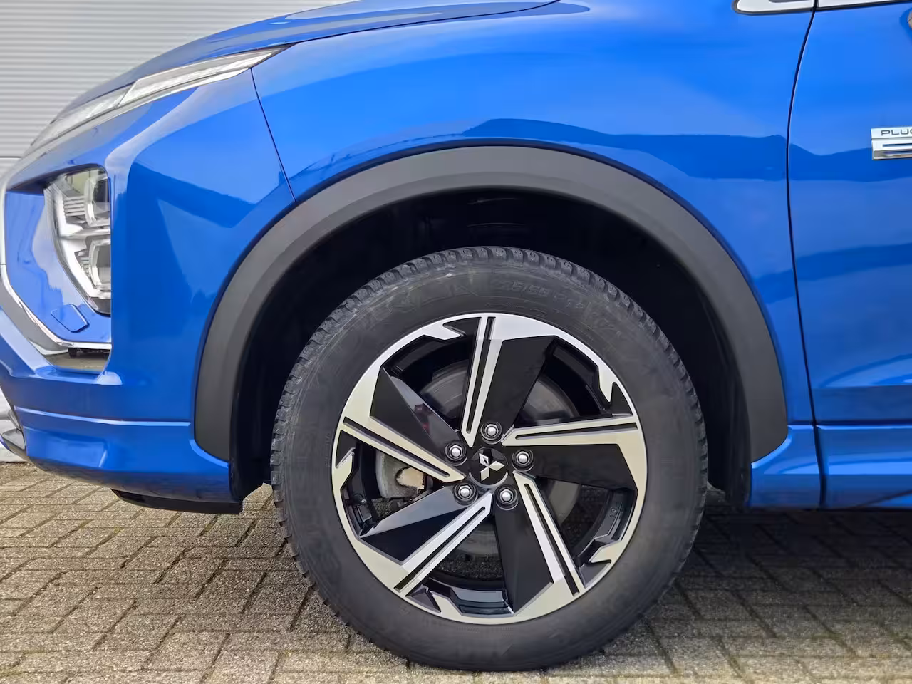 Mitsubishi Eclipse Cross 2.4 PHEV Business Executive Adaptive cruise control / apple carplay& android auto / Stoelv