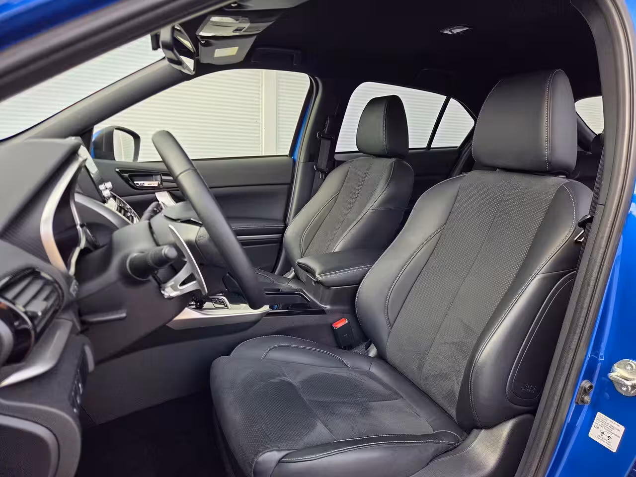 Mitsubishi Eclipse Cross 2.4 PHEV Business Executive Adaptive cruise control / apple carplay& android auto / Stoelv