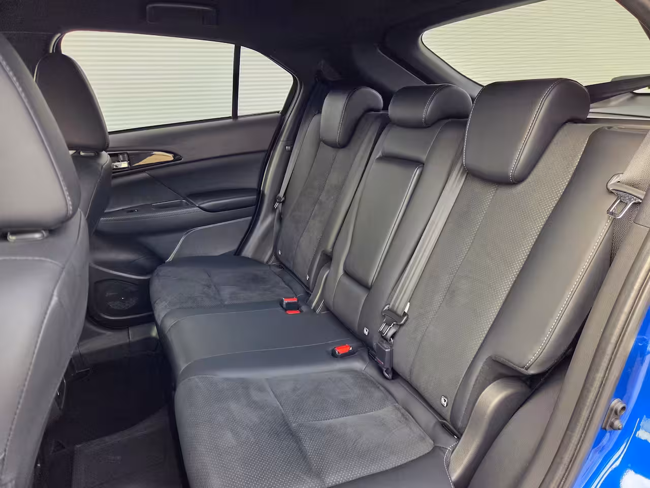 Mitsubishi Eclipse Cross 2.4 PHEV Business Executive Adaptive cruise control / apple carplay& android auto / Stoelv
