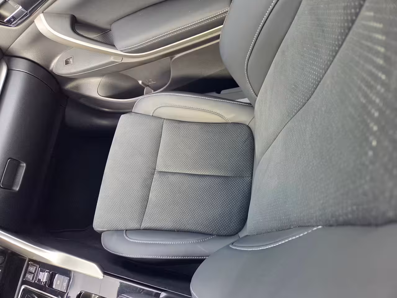 Mitsubishi Eclipse Cross 2.4 PHEV Business Executive Adaptive cruise control / apple carplay& android auto / Stoelv